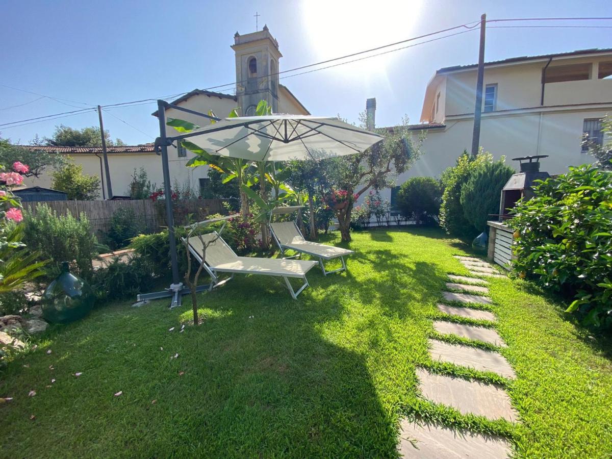 Willa Casa Vittoria Camaiore Zewnętrze zdjęcie